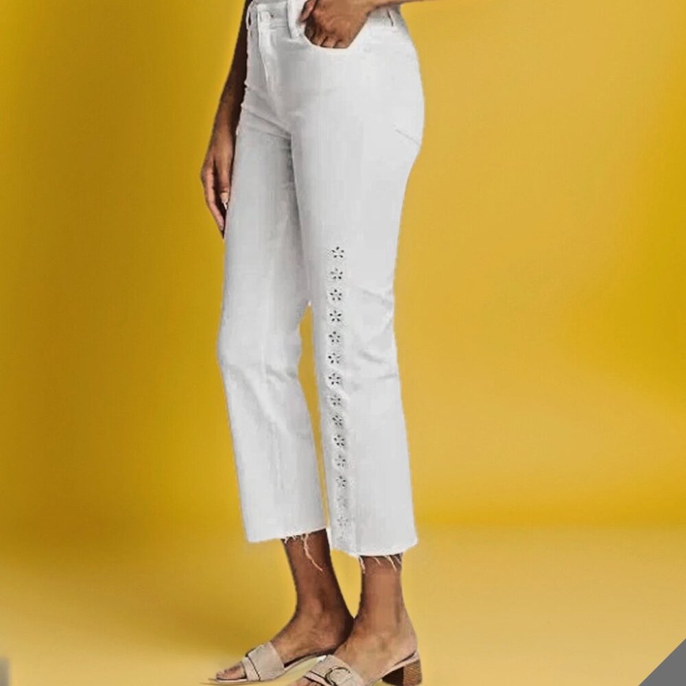 PAIGE Cindy Jeans in White with cut out flowers Size 26 Fun & Feminine!!!